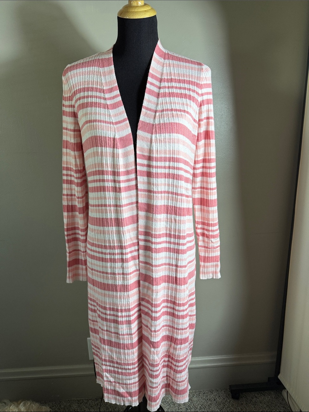 Time & Tru Lightweight Pink & White Striped Cardigan Sweater Sz M 8-10
